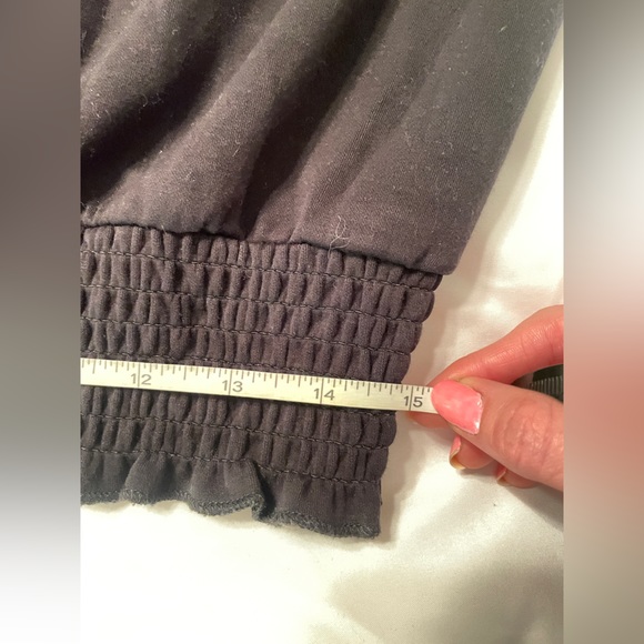 Cynthia Rowley Black Short Sleeved Sweatshirt Crop Top Ruched Waist Size Medium - Picture 3 of 8